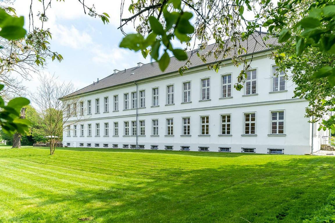 Gutshaus Gross Helle Apartment Moelln Exterior photo