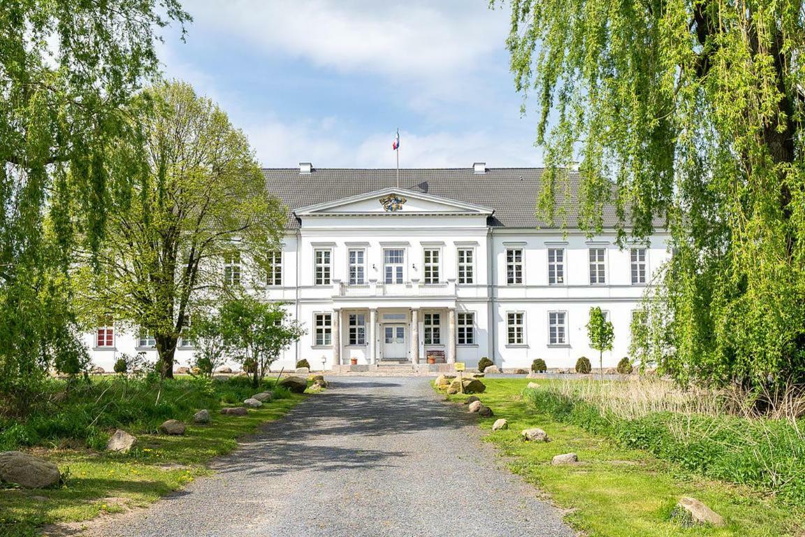 Gutshaus Gross Helle Apartment Moelln Exterior photo