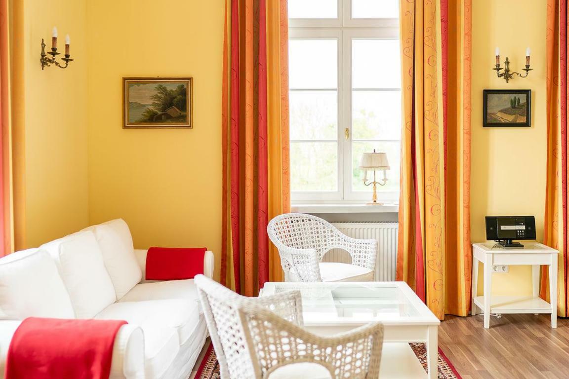 Gutshaus Gross Helle Apartment Moelln Exterior photo